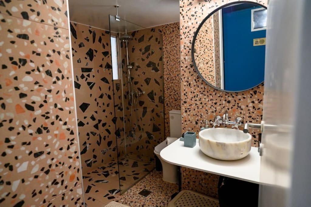 Bluexenia 1 Bedroom Retro Luxury Atina Dış mekan fotoğraf